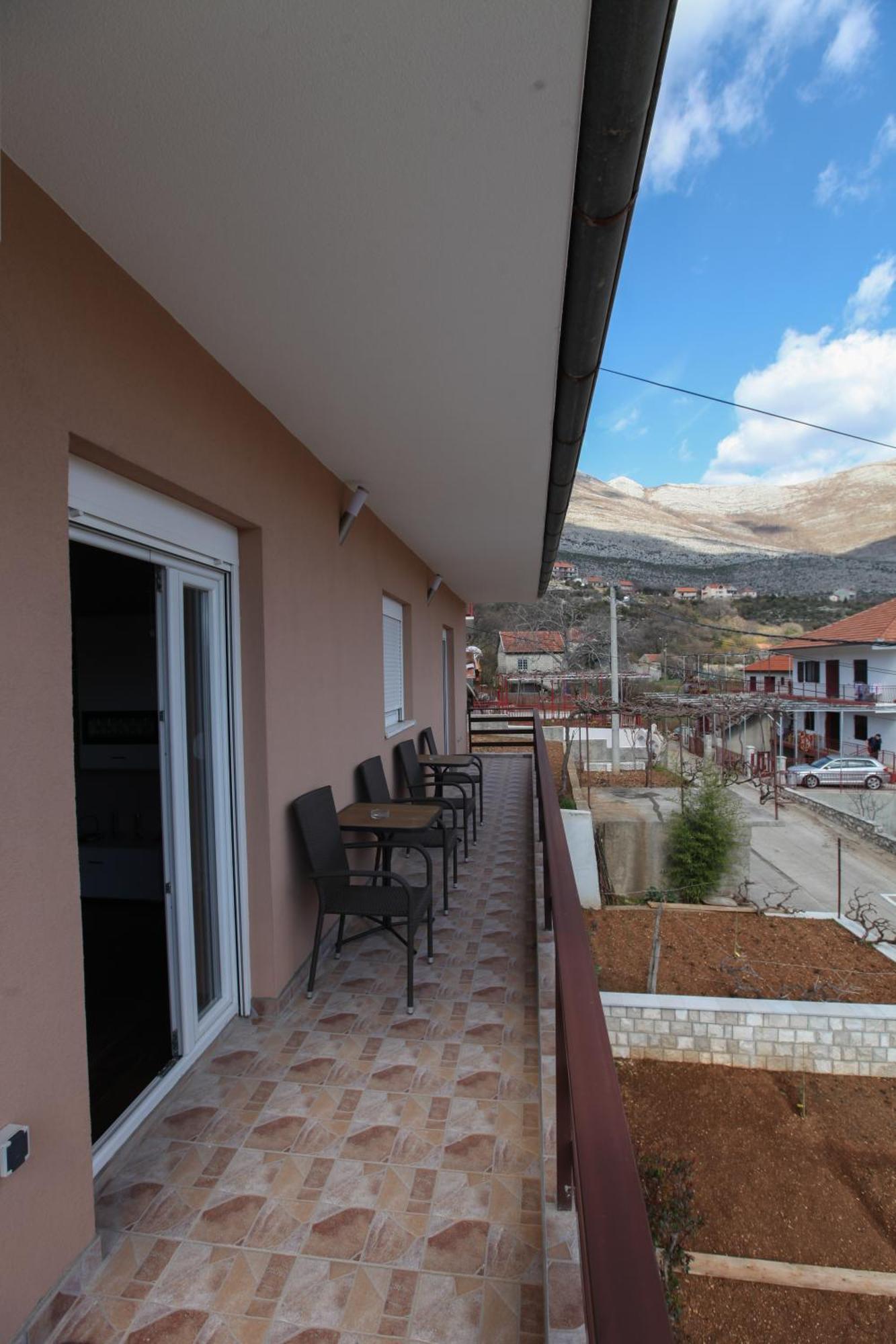 Apartman Vinogradi Elez Apartment Trebinje Exterior photo